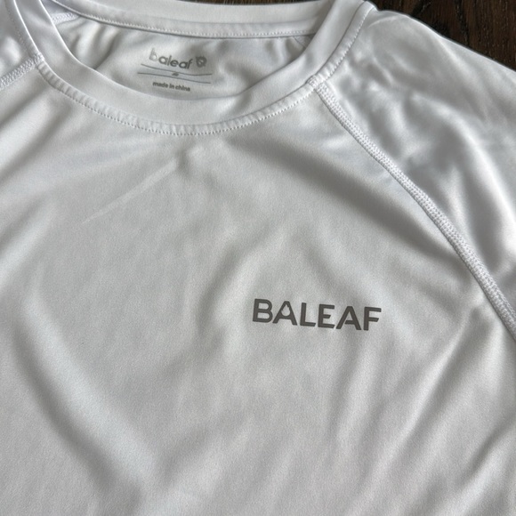 Baleaf white long sleeve polyester shirt. Men’s size small. Like new condition. - Picture 2 of 5